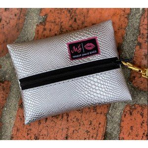 Makeup Junkie Micro  New  SILVER SERPENT ONYX